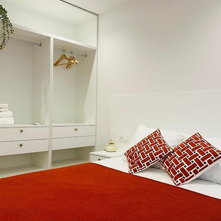 Family Apartment In The Malaga City Center Exterior foto