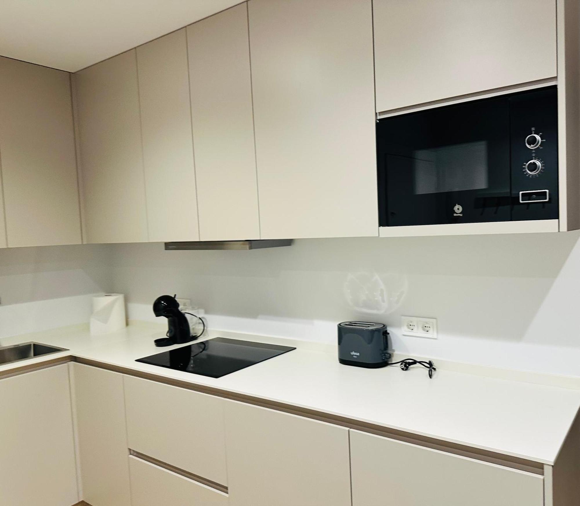 Family Apartment In The Malaga City Center Exterior foto